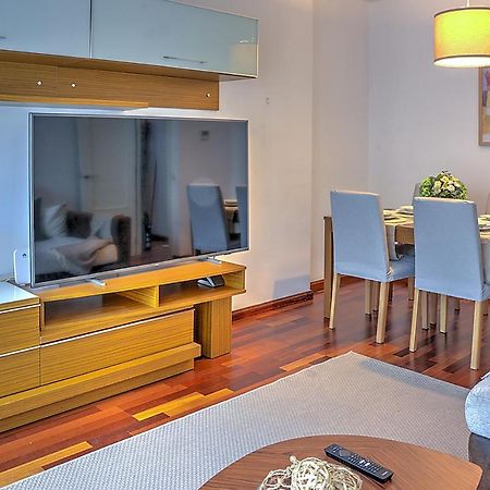 San Bernardo Family Apartment Sewilla Zewnętrze zdjęcie