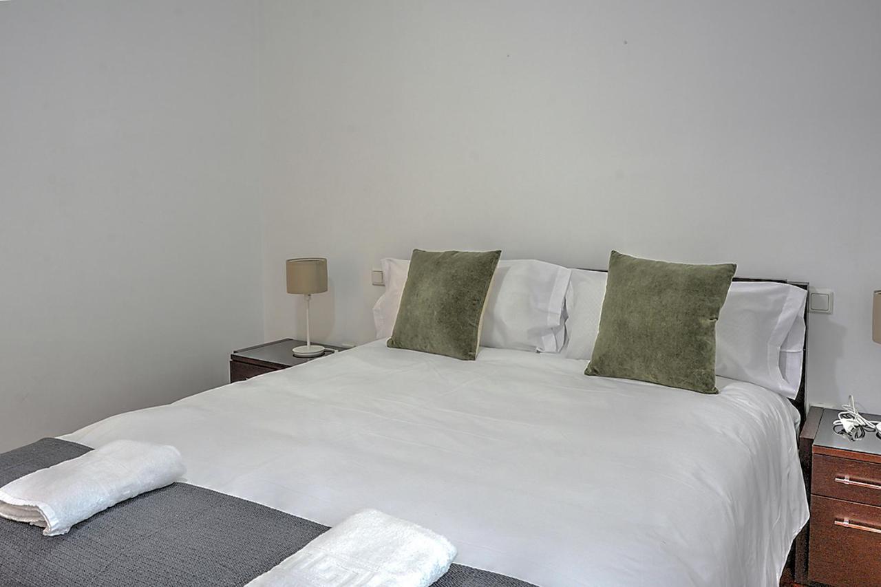 San Bernardo Family Apartment Sewilla Zewnętrze zdjęcie