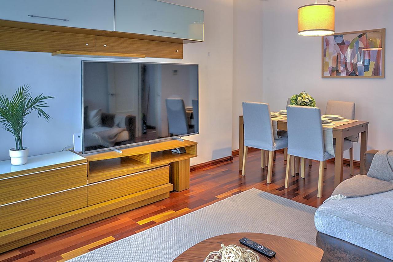 San Bernardo Family Apartment Sewilla Zewnętrze zdjęcie