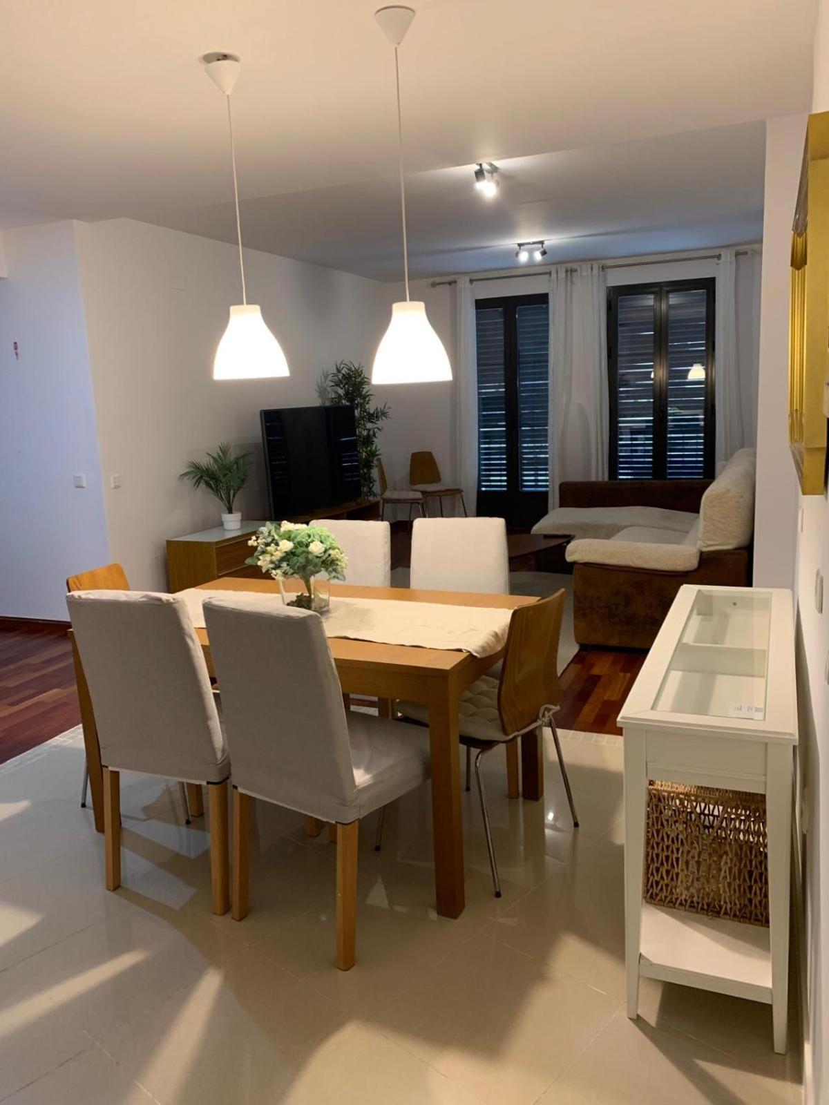 San Bernardo Family Apartment Sewilla Zewnętrze zdjęcie